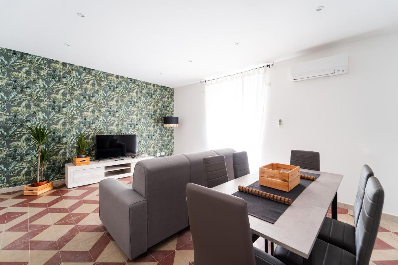 Historic Center Apartment - Catania Stays Ngoại thất bức ảnh